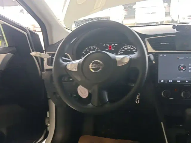 Nissan Sylphy — Фото автомобиля 10