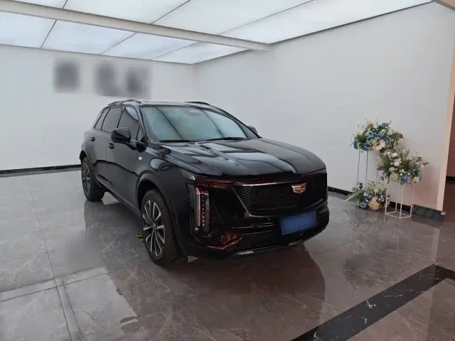 Cadillac XT5 — Фото автомобиля 11