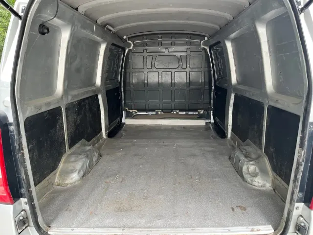 Wuling EV50 — Фото автомобиля 12