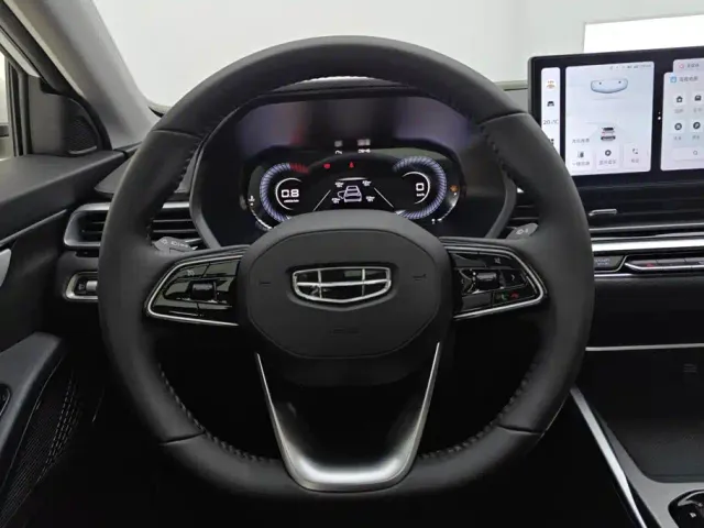 Geely Emgrand — Фото автомобиля 15
