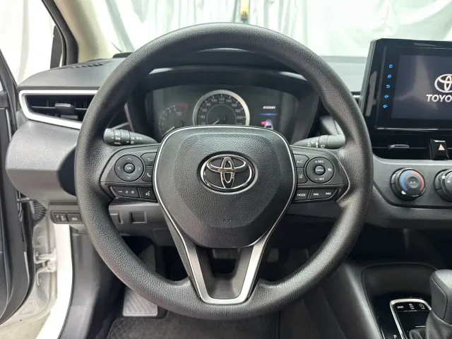 Toyota Corolla — Фото автомобиля 7