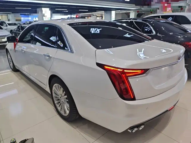 Cadillac CT6 — Фото автомобиля 22