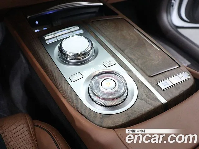 Genesis G80 RG3 — Фото автомобиля 10