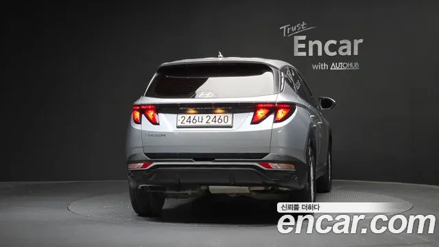 Hyundai Tucson Tucson (NX4) Дизель 2.0 2WD — Фото автомобиля 4