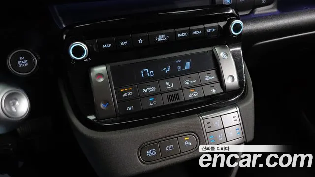 Hyundai Casper Electric — Фото автомобиля 22