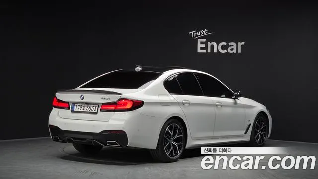 BMW 5-Series — Фото автомобиля 2