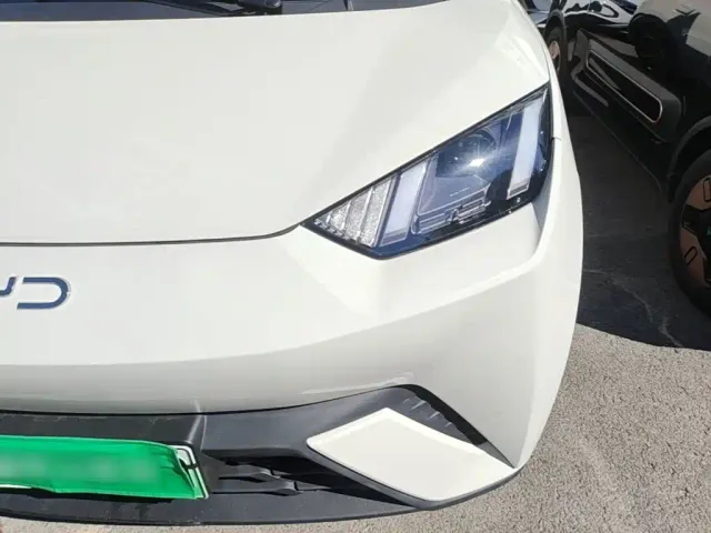 BYD Seagull — Фото автомобиля 23