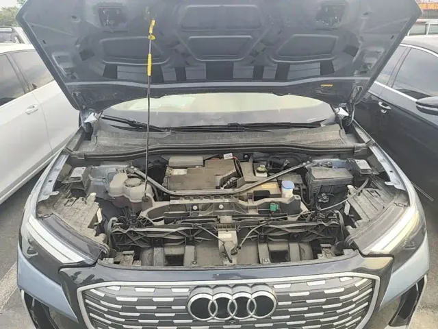 Audi Q4 e-tron — Фото автомобиля 19