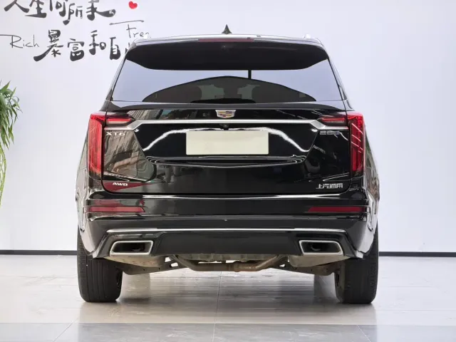 Cadillac XT6 — Фото автомобиля 15
