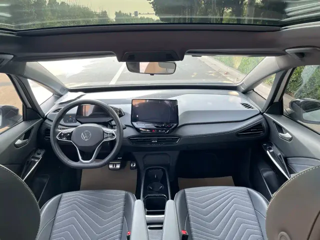 Volkswagen ID.3 — Фото автомобиля 6