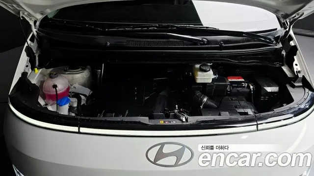 Hyundai Staria — Фото автомобиля 6