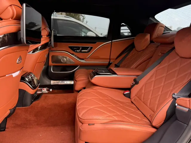 Mercedes-Benz Maybach S-Class — Фото автомобиля 8