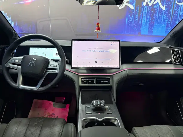 BYD Song L DM-i — Фото автомобиля 9