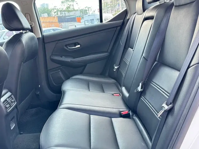 Nissan Sylphy — Фото автомобиля 7