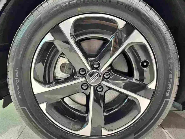 Shangjie SUV — Фото автомобиля 26