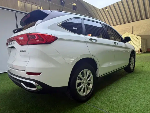 Haval M6 — Фото автомобиля 4
