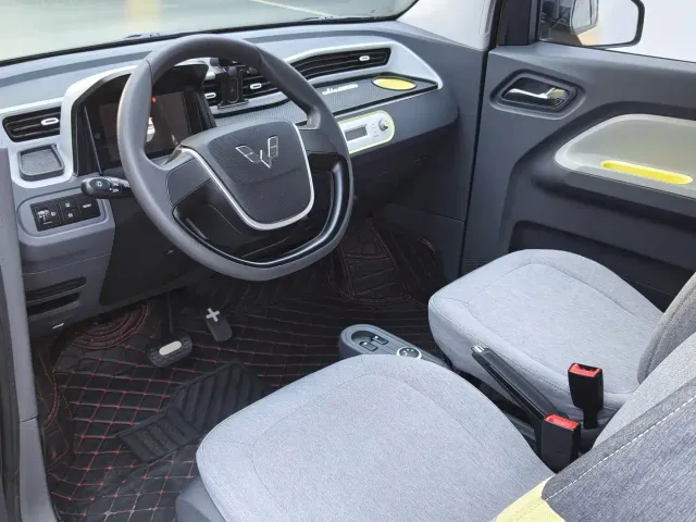 Wuling Hongguang Mini EV — Фото автомобиля 7