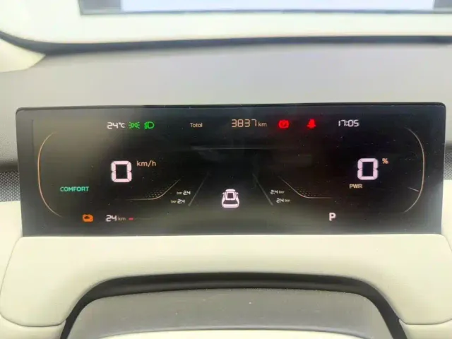 Changan Qiyuan Q05 — Фото автомобиля 12