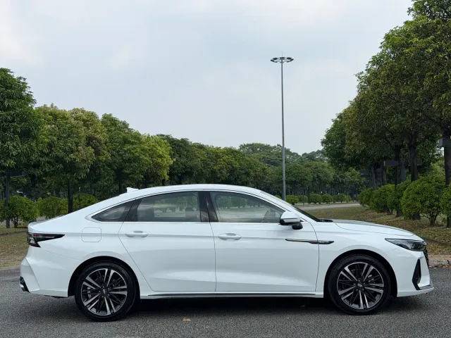 Chery Arrizo 8 — Фото автомобиля 8