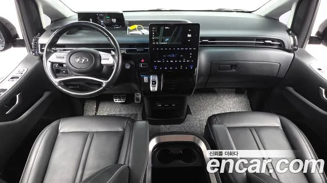 Hyundai Staria — Фото автомобиля 9