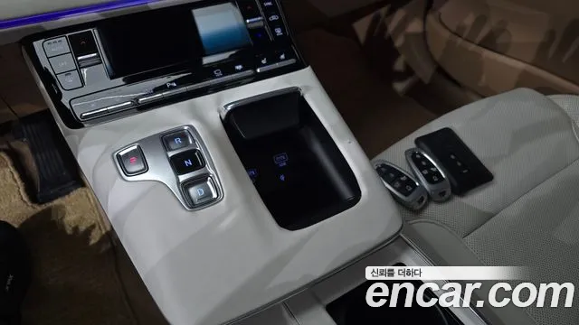 Hyundai Grandeur — Фото автомобиля 8
