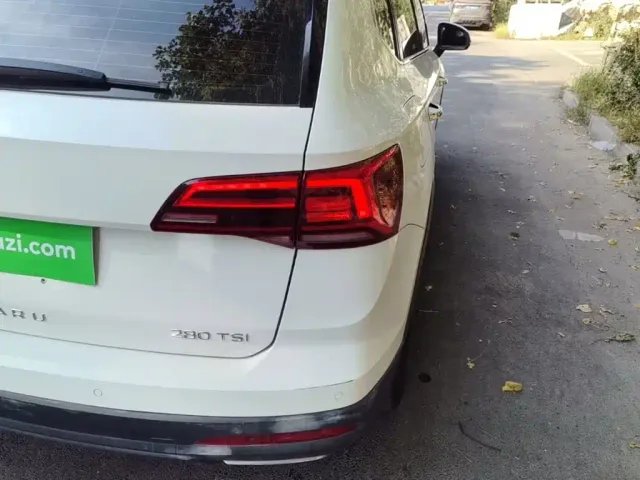 Volkswagen Tharu — Фото автомобиля 7