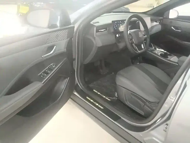 BYD Qin PLUS — Фото автомобиля 15