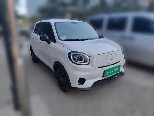 Leapmotor T03 — Фото автомобиля 3