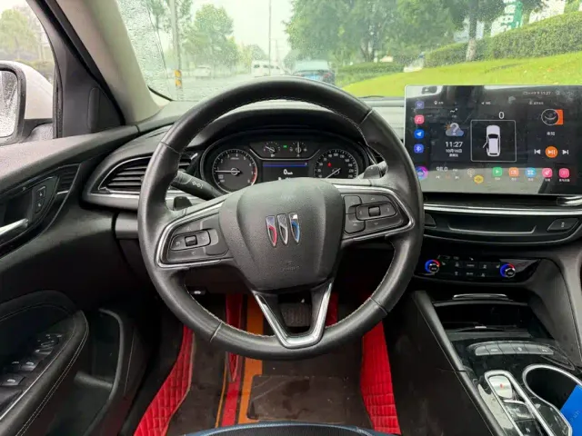Buick Regal — Фото автомобиля 14