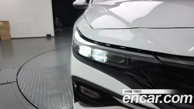 Hyundai Avante — Фото автомобиля 7