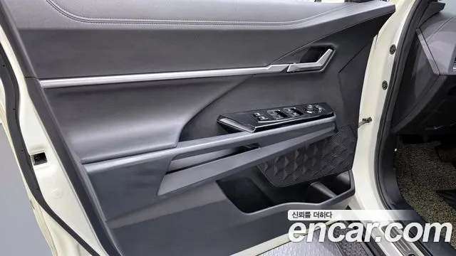KG_Mobility_Ssangyong Torres Torres Бензин 1.5 2WD — Фото автомобиля 23