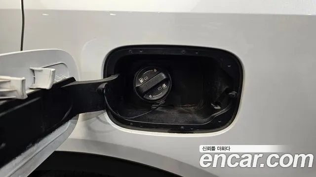 Kia Sorento Sorento 4-е поколение Бензин 2.5T 2WD — Фото автомобиля 11