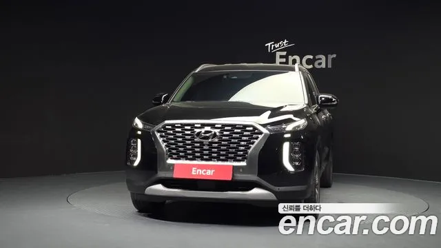 Hyundai Palisade Palisade Дизель 2.2 2WD — Фото автомобиля 3