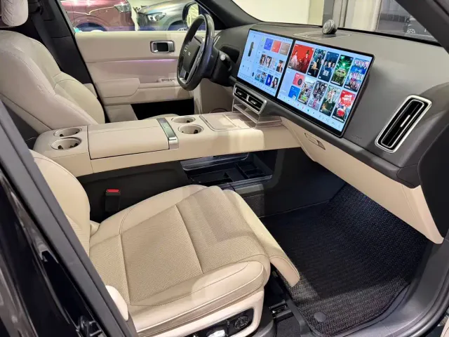 Li Auto Li Xiang L9 2024 Model Ultra — Фото автомобиля 11