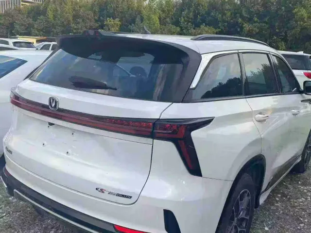 Changan CS75 Plus — Фото автомобиля 7