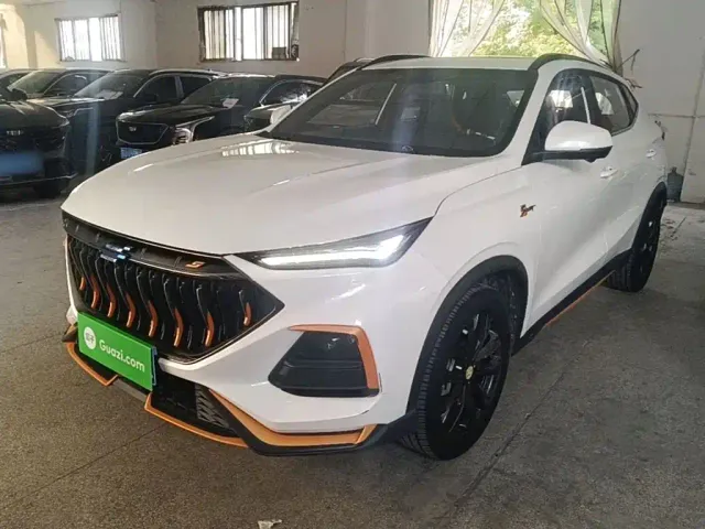 Фотография автомобиля — Changan Oushang X5