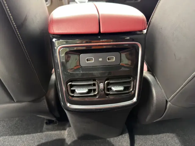 Jetour X70 Plus — Фото автомобиля 15