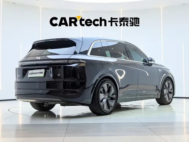 Li Auto L7 — Фото автомобиля 4
