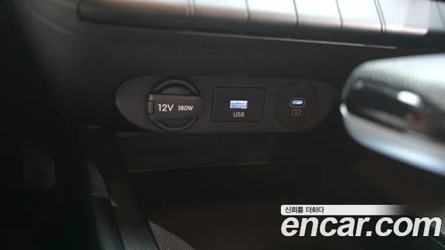 Hyundai AVANTE Новый Avante (CN7) — Фото автомобиля 10