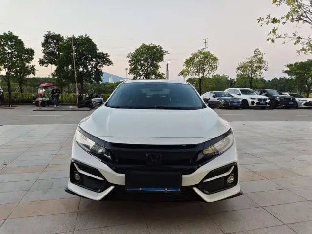Honda Civic — Фото автомобиля 2