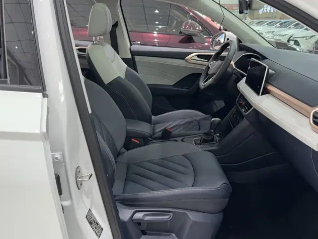 Volkswagen Tharu — Фото автомобиля 2