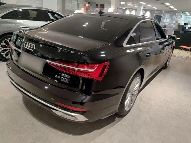 Audi A6L — Фото автомобиля 6