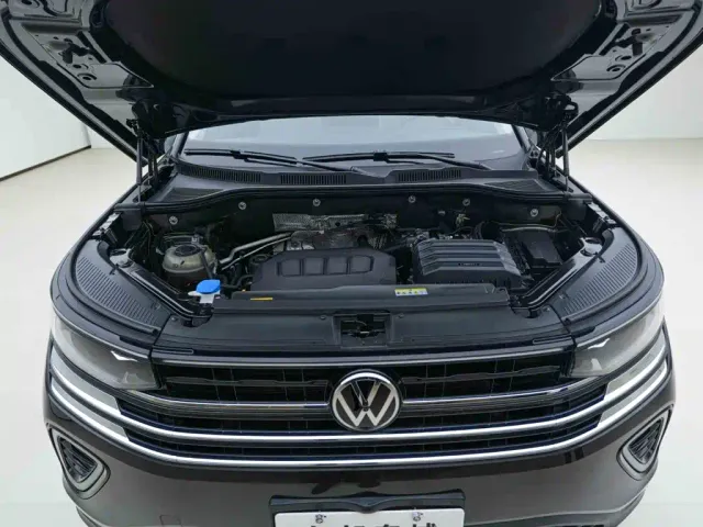 Volkswagen Talagon — Фото автомобиля 9