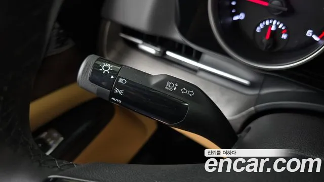 Kia Canival Carnival 4 поколение Дизель 9 мест Prestige — Фото автомобиля 18