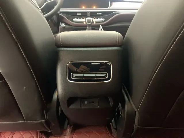 GAC Trumpchi M6 — Фото автомобиля 13