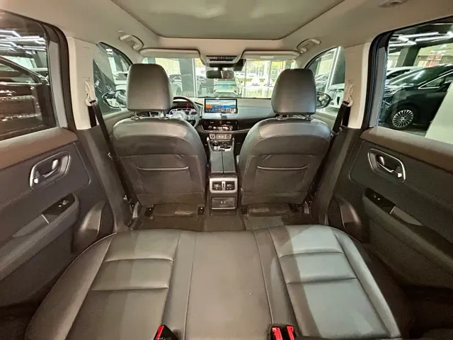 Nissan X-Trail — Фото автомобиля 28