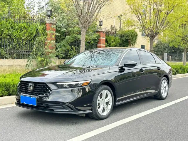 Фотография автомобиля — Honda Accord