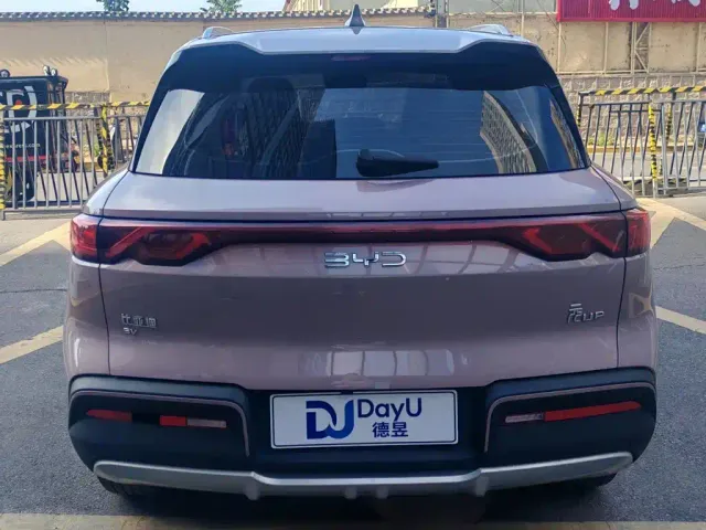 BYD Yuan UP — Фото автомобиля 5