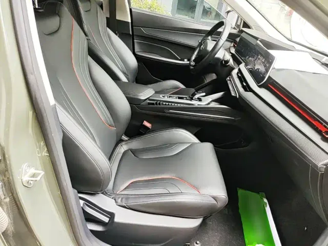 Geely Binrui — Фото автомобиля 24