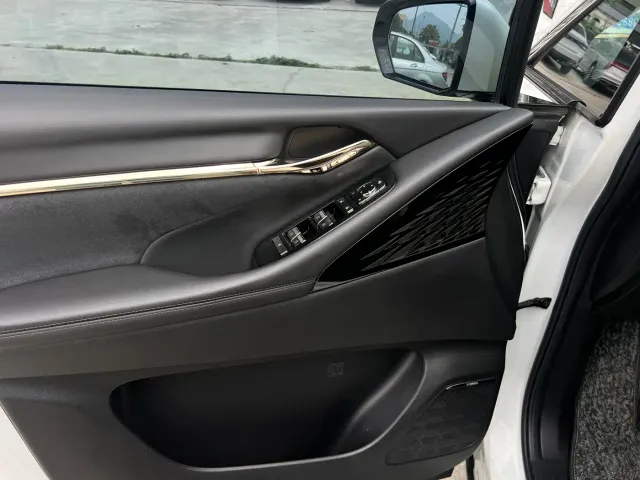 GAC Trumpchi M8 — Фото автомобиля 8